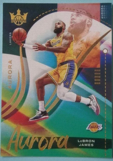 Photo of a 2021 Lebron James Court Kings Aurora Card